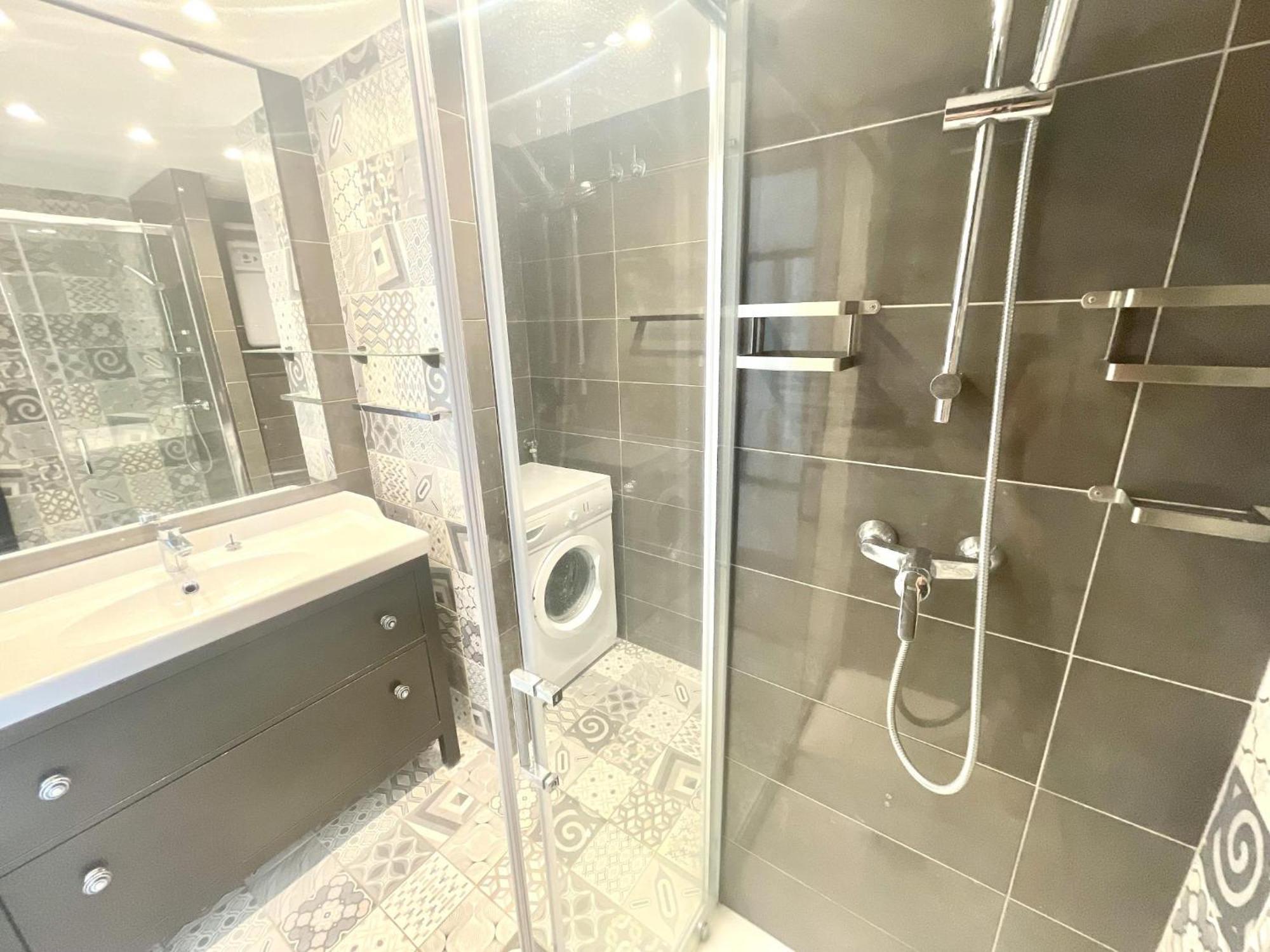 Delfin 7d Apartment Roses